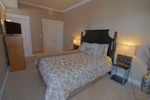 En eller flere senge i et værelse på Pier Harbor #1 & #2