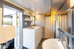 Imagine din galeria proprietății BinsHeim în Samgong-ni +49 fotografii