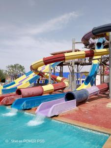 Bazén v ubytování Maison d'hôtes Oujda nebo v jeho okolí