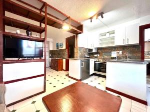 Η κουζίνα ή μικρή κουζίνα στο Welooveyou Allegria