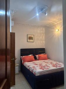 Ένα ή περισσότερα κρεβάτια σε δωμάτιο στο Lyzi homes