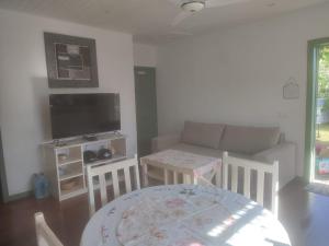 Μια τηλεόραση ή/και κέντρο ψυχαγωγίας στο Villa Jasmin, NOSY BE