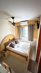 Ένα ή περισσότερα κρεβάτια σε δωμάτιο στο HOTEL LAREIRA