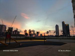 Fotografie z fotogalerie ubytování Homestay Beruntung Adenium v destinaci Rawang