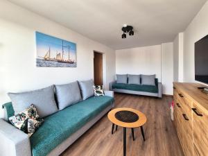 Χώρος καθιστικού στο Wicher Hel - mieszkanie blisko centrum