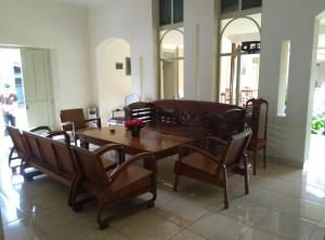 Area soggiorno di Hotel Besar Purwokerto