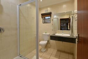 Koupelna v ubytování Ngwenya Lodge