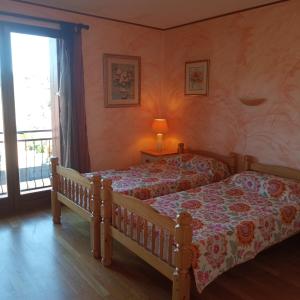 Postel nebo postele na pokoji v ubytování 8COL12 Villa de caractère avec piscine privée