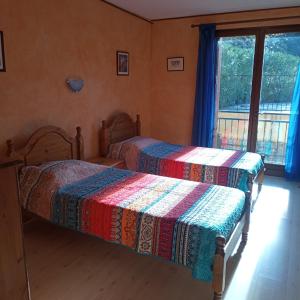 Postel nebo postele na pokoji v ubytování 8COL12 Villa de caractère avec piscine privée + 23 fotografií