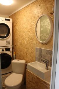 Ένα μπάνιο στο Chouette Bourboule 2 chambres, 6 pers, terrasse +17 φωτογραφίες