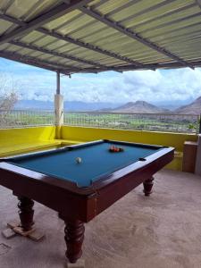 Piljardilaud majutusasutuses Acogedora casa de campo y naturaleza