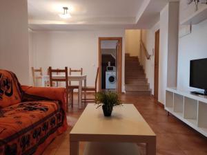 TV a/nebo společenská místnost v ubytování Caudiel entre Sierras