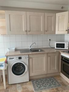 Kuchyň nebo kuchyňský kout v ubytování Tazacorte beach 1 floor