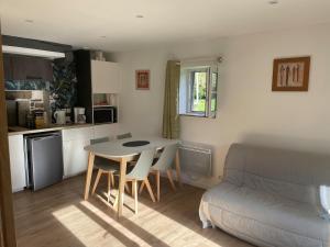 Η κουζίνα ή μικρή κουζίνα στο Le petit four à pain