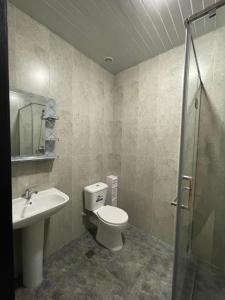 Koupelna v ubytování Apartment in Yerevan + 8 fotografií