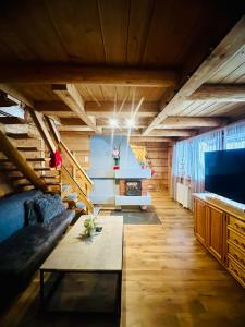 Et tv og/eller underholdning på Istebna Pełna Chata I + 14 billeder