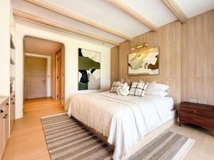 Postel nebo postele na pokoji v ubytování G7 Luxury Pool villa Khaoyai