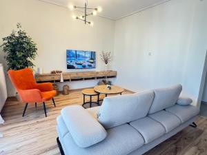 Χώρος καθιστικού στο eLHria