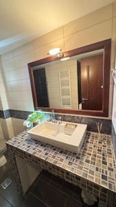 Ένα μπάνιο στο eLHria