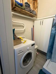 Φωτογραφία από το άλμπουμ του Lomanosav Cozy Apartametn σε Ουτενά +5 φωτογραφίες