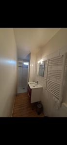 Ένα μπάνιο στο Gallieni