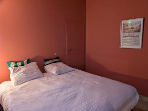 Ένα ή περισσότερα κρεβάτια σε δωμάτιο στο Geldmunt 37 +10 φωτογραφίες