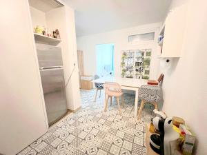 Fotografie z fotogalerie ubytování Joli T1 avec balcon et parking v destinaci Montévrain + 11 fotografií