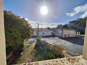 Φωτογραφία από το άλμπουμ του Charmant T2 Aux 2 Marronniers σε Poursay-Garnaud