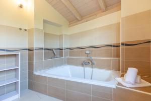 Ένα μπάνιο στο Krabbenfischer +33 φωτογραφίες