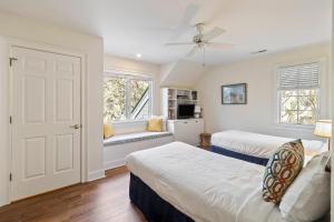 Postel nebo postele na pokoji v ubytování MH3012: 3012 Marsh Haven + 42 fotografií