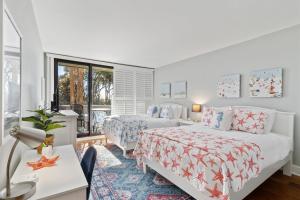 Ένα ή περισσότερα κρεβάτια σε δωμάτιο στο SWV2167: 2167 Shipwatch Villa