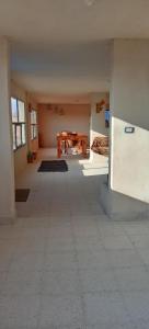 Ένα ή περισσότερα κρεβάτια σε δωμάτιο στο Alnwatif Gate guest house Dana nature reserve