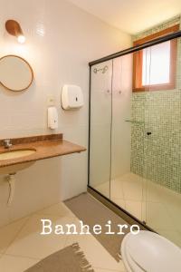 Koupelna v ubytování Enseada Hostel