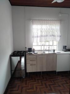 Η κουζίνα ή μικρή κουζίνα στο Lori's Haus +23 φωτογραφίες