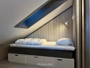 Postel nebo postele na pokoji v ubytování Lindvallen Ski Resort - Sauna - 10 Guests