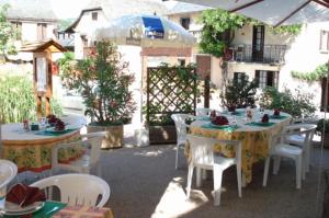 Εστιατόριο ή άλλο μέρος για φαγητό στο Auberge Aux Portes de Conques