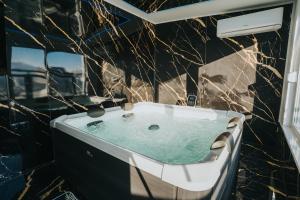 Fotografie z fotogalerie ubytování TheLuxPenthouseBugojno v destinaci Bugojno + 20 fotografií