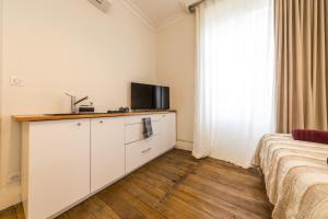 Μια τηλεόραση ή/και κέντρο ψυχαγωγίας στο Villa Chadourne - La Cle Perdue - Studio +17 φωτογραφίες