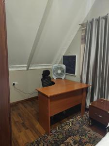 TV a/nebo společenská místnost v ubytování Yukis & Kukis Place 5 Bedrooms