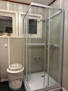 Koupelna v ubytování House by the sea, Ballstad Lofoten + 10 fotografií