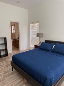 Postel nebo postele na pokoji v ubytování Departamento McAllen