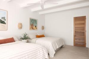 Postel nebo postele na pokoji v ubytování Solace@swr