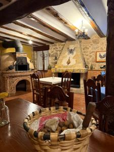 Φαγητό σε αυτή η εξοχική κατοικία ή κάπου εκεί κοντά +22 φωτογραφίες