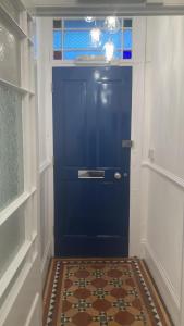 Φωτογραφία από το άλμπουμ του Penguin House σε Kingsbridge