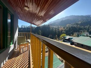 Nespecifikovaný výhled na hory nebo výhled na hory při pohledu z hotelu