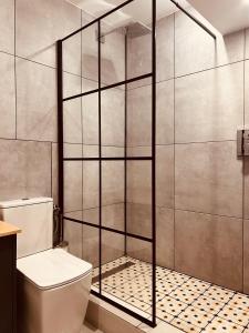 Φωτογραφία από το άλμπουμ του Otopeni Suite - King Bed - Free Shuttle Included στο Otopeni