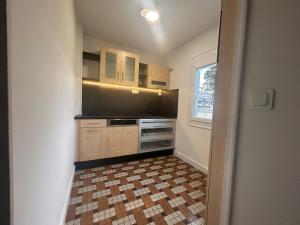 Η κουζίνα ή μικρή κουζίνα στο Maison proche Mer +2 φωτογραφίες