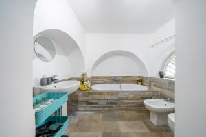 Ένα μπάνιο στο Excellent Apartment in the center of Milan +55 φωτογραφίες