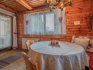 Fotografie z fotogalerie ubytování Haus Maria v destinaci Oberndorf in Tirol + 18 fotografií
