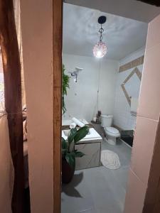 Un baño de Hospedaria Ana Julia 28 fotos más